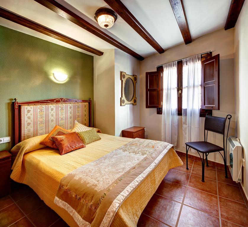 Apartamentos Bellavista Alquézar المظهر الخارجي الصورة
