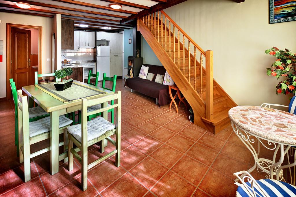 Apartamentos Bellavista Alquézar المظهر الخارجي الصورة
